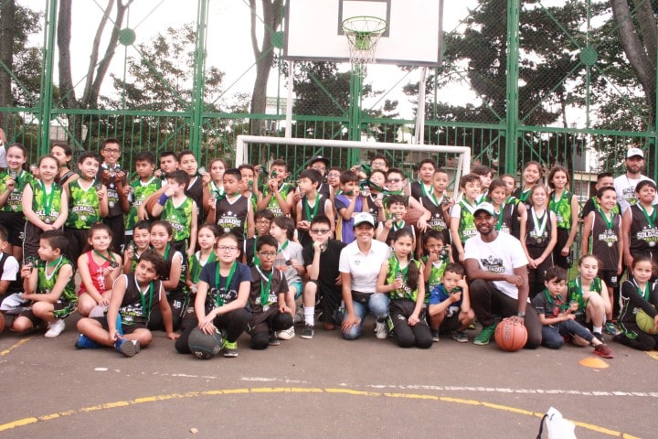 Escuela de Baloncesto en Bogotá